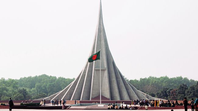 Флаг Бангладеш в Дакке
