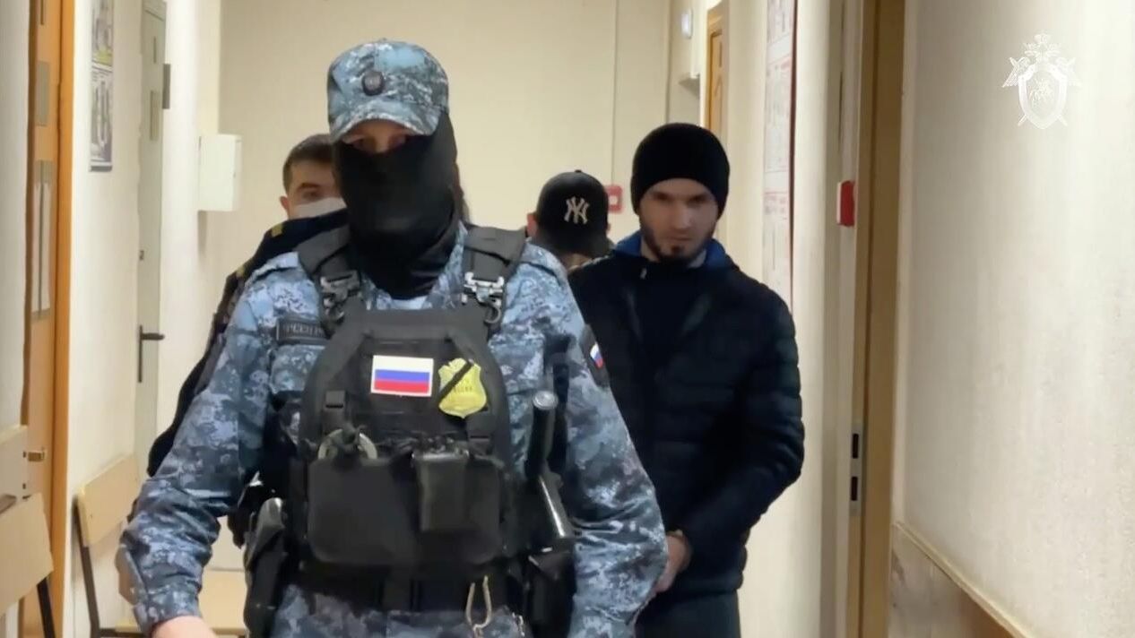 Суд в Уфе приговорил к лишению свободы двух иностранцев, которые под видом обучения похитили 16 детей Суд в Уфе приговорил к лишению свободы двух иностранцев, которые под видом обучения похитили 16 детей - РИА Новости, 1920, 04.12.2025