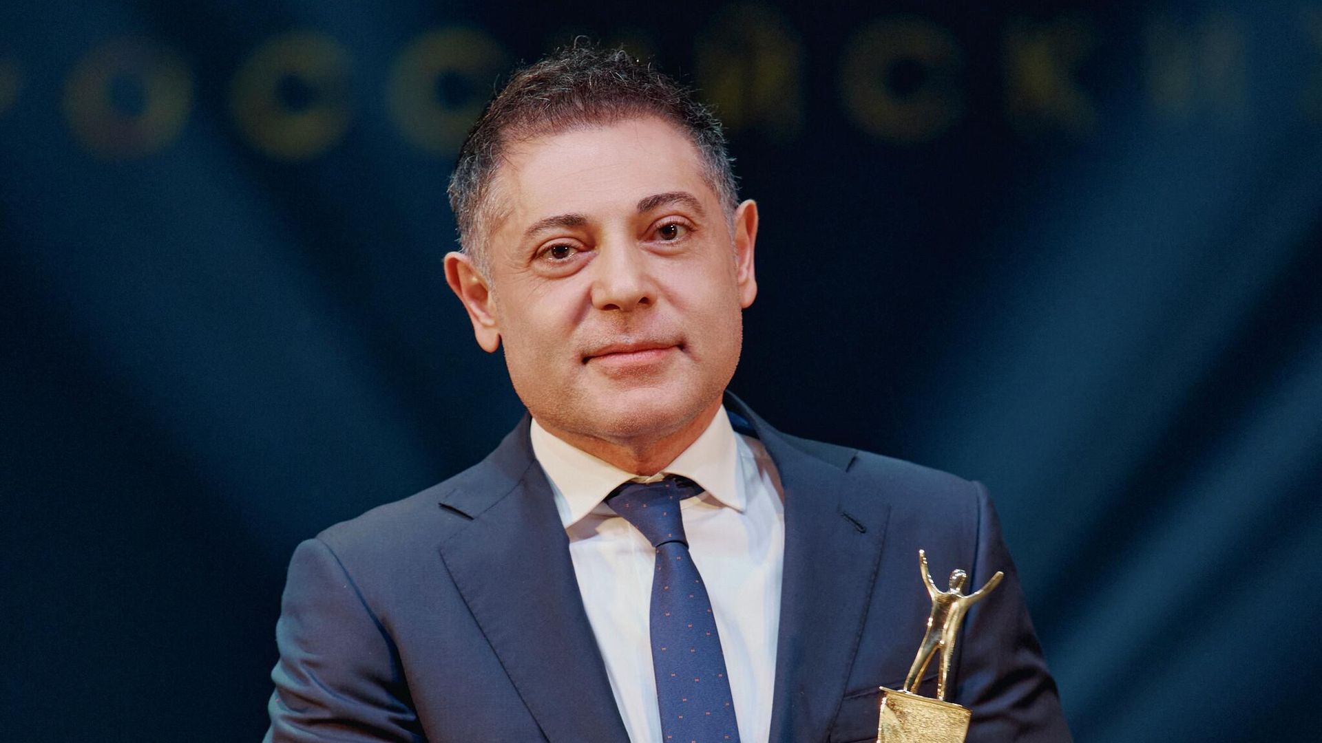 Глава МегаФона Хачатур Помбухчан стал лучшим CEO в России Глава МегаФона Хачатур Помбухчан стал лучшим CEO в России - РИА Новости, 1920, 10.12.2025