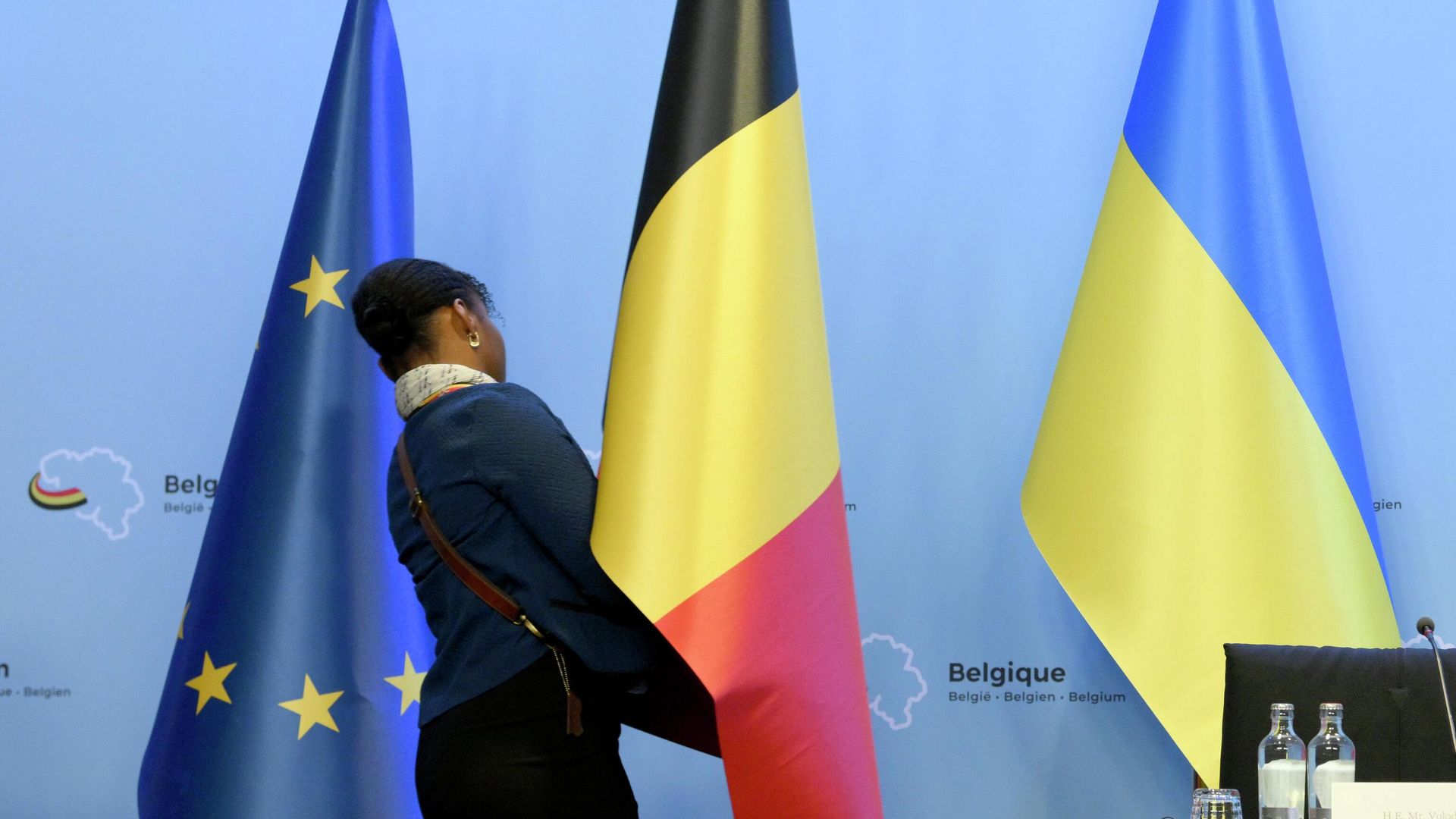 Флаги ЕС, Бельгии и Украины в Брюсселе Флаги ЕС, Бельгии и Украины в Брюсселе - РИА Новости, 1920, 11.12.2025