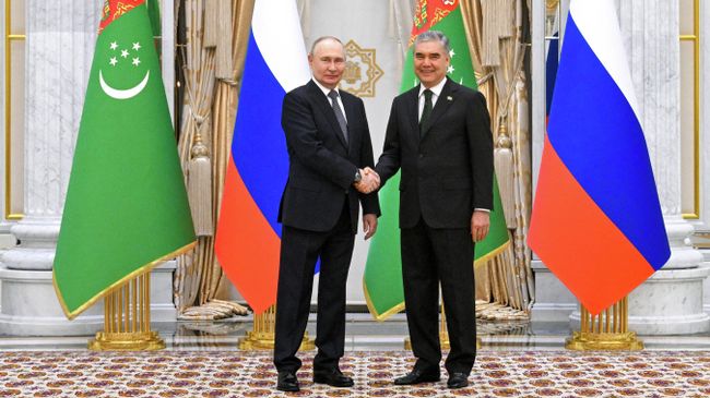 Владимир Путин и Гурбангулы Бердымухамедов