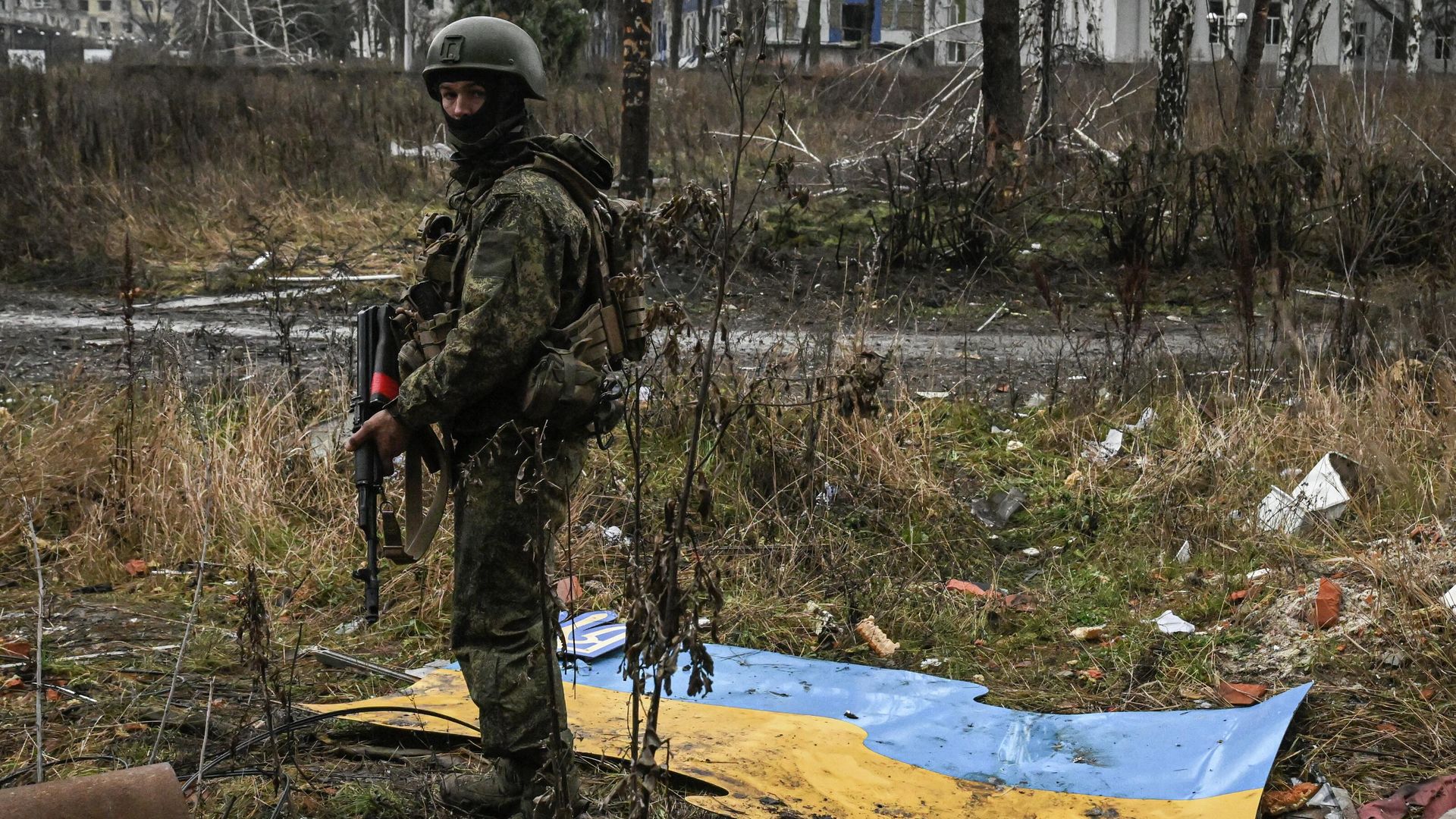 Военнослужащий группировки войск Центр в Красноармейске в ДНР - РИА Новости, 1920, 28.12.2025