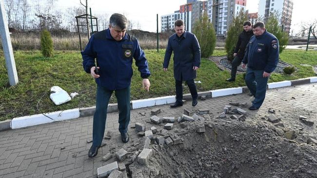 Место падения боеприпаса на территорию социального объекта в Белгороде Место падения боеприпаса на территорию социального объекта в Белгороде
