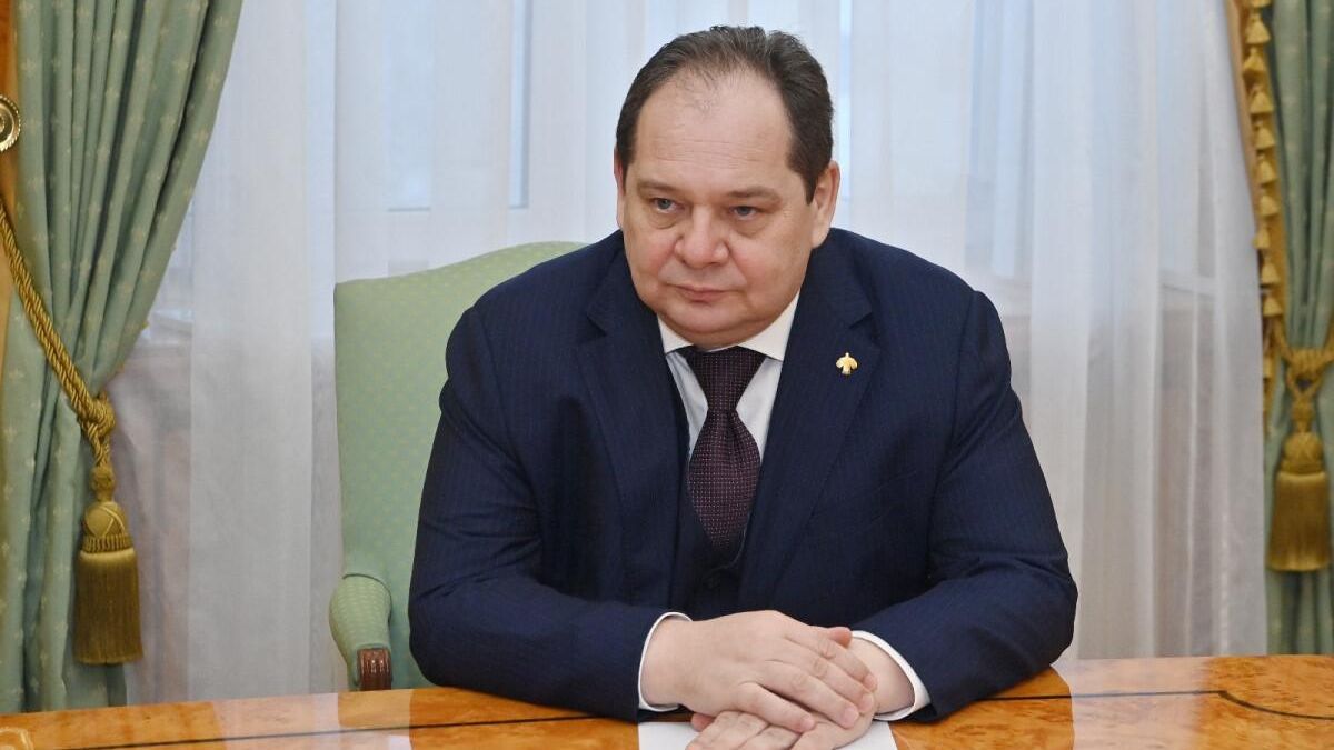Временно исполняющий обязанности главы Республики Коми Ростислав Гольдштейн Временно исполняющий обязанности главы Республики Коми Ростислав Гольдштейн - РИА Новости, 1920, 14.12.2025