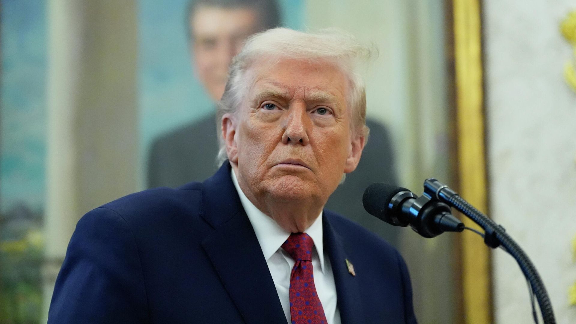 Президент США Дональд Трамп во время выступления в Овальном кабинете Белого дома Президент США Дональд Трамп во время выступления в Овальном кабинете Белого дома - РИА Новости, 1920, 23.12.2025