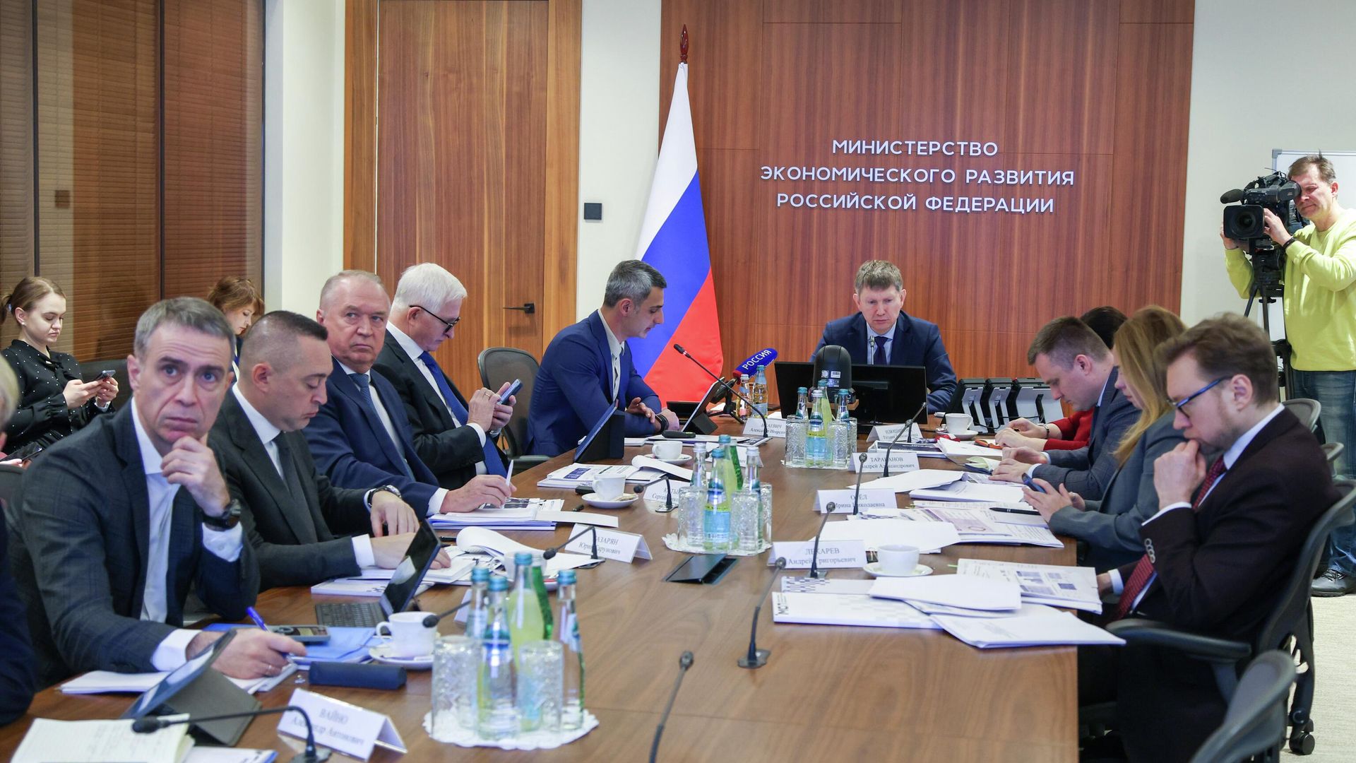 Министр экономического развития России Максим Решетников на заседании Совета директоров Корпорации МСП Министр экономического развития России Максим Решетников на заседании Совета директоров Корпорации МСП - РИА Новости, 1920, 16.12.2025