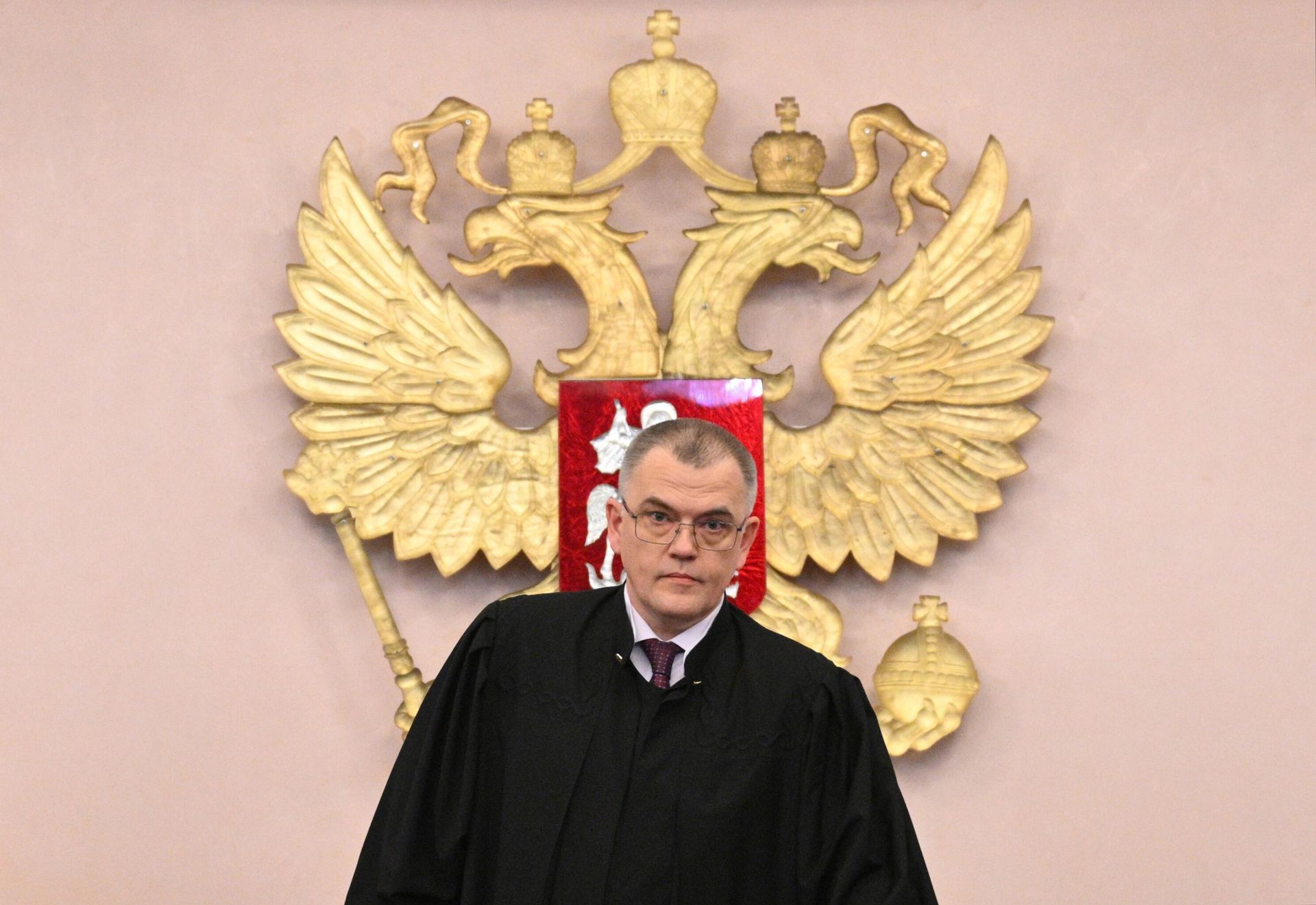 Судья Юрий Москаленко Судья Юрий Москаленко - РИА Новости, 1920, 16.12.2025