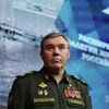 Начальник Генерального штаба Вооруженных сил РФ - первый заместитель министра обороны РФ Валерий Герасимов на расширенном заседании коллегии Министерства обороны РФ Начальник Генерального штаба Вооруженных сил РФ - первый заместитель министра обороны РФ Валерий Герасимов на расширенном заседании коллегии Министерства обороны РФ