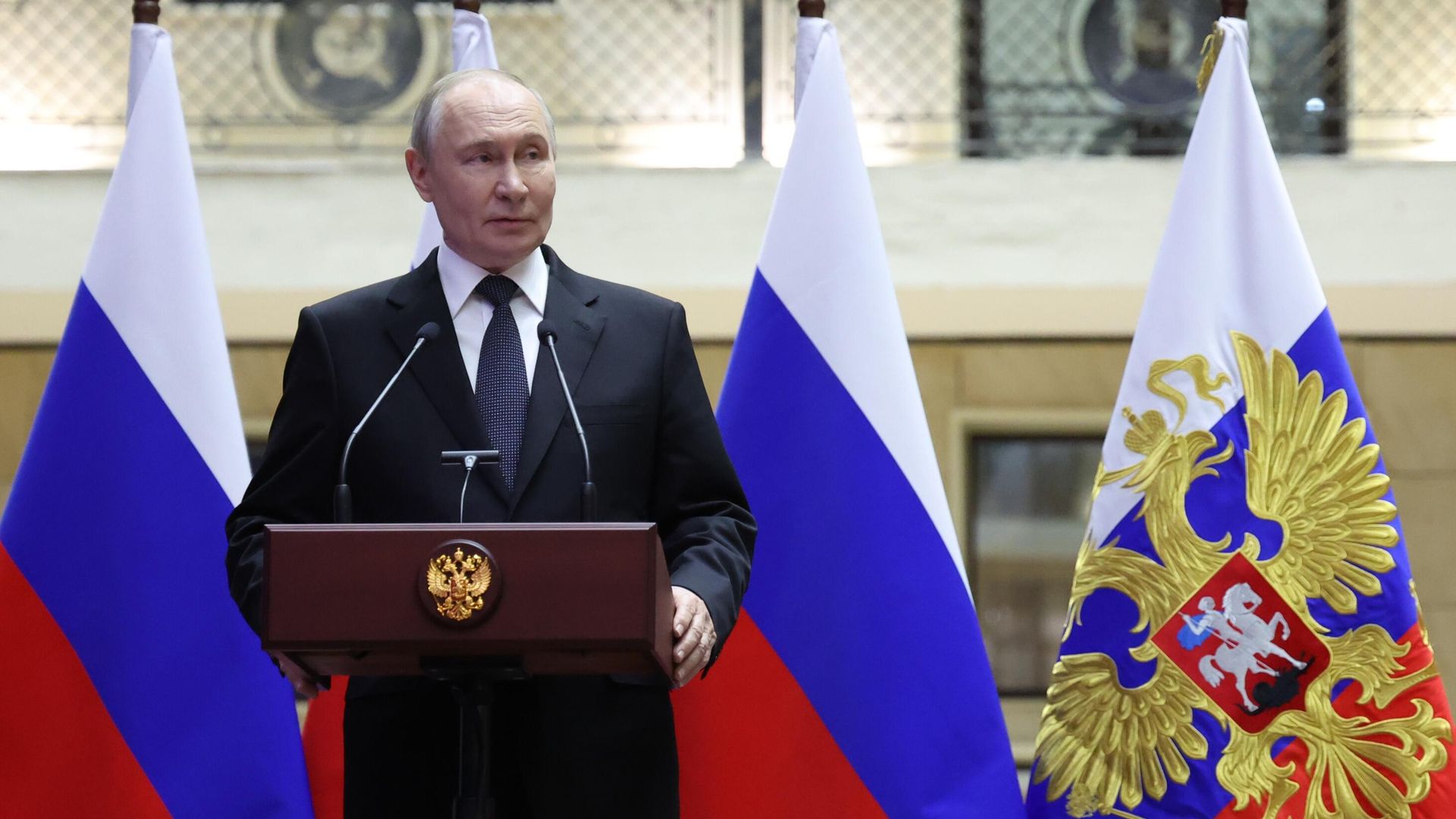 Президент РФ Владимир Путин Президент РФ Владимир Путин - РИА Новости, 1920, 19.12.2025