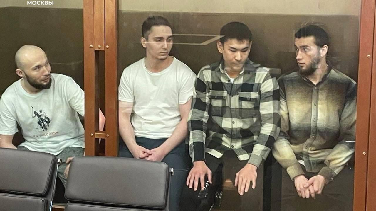 Четверо мужчин осуждены за похищение человека и вымогательство денежных средств Четверо мужчин осуждены за похищение человека и вымогательство денежных средств - РИА Новости, 1920, 17.12.2025