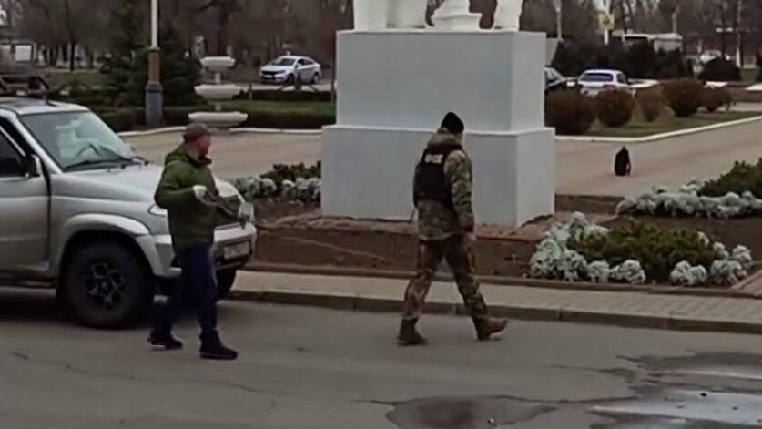 Силовики в результате антитеррористических мероприятий в Волгодонске Ростовской области предотвратили задумывавшийся спецслужбами Украины теракт Силовики в результате антитеррористических мероприятий в Волгодонске Ростовской области предотвратили задумывавшийся спецслужбами Украины теракт - РИА Новости, 1920, 18.12.2025