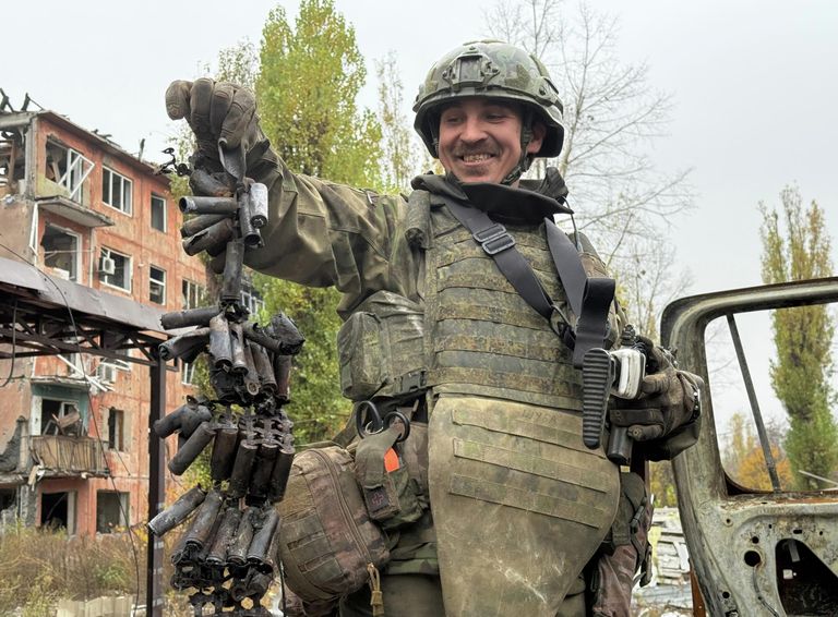 Военнослужащие Вооруженных сил РФ в Красноармейске Военнослужащие Вооруженных сил РФ в Красноармейске