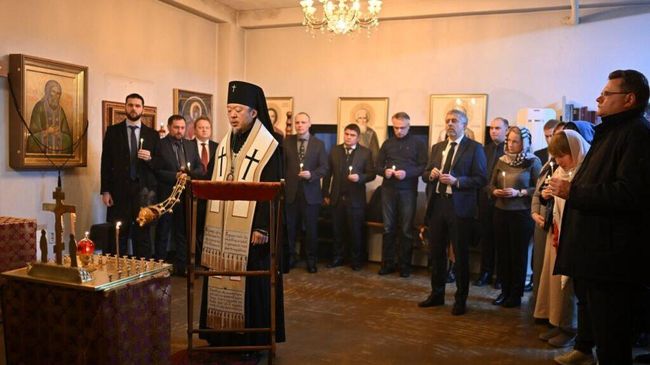 Панихида по чрезвычайному и полномочному послу России в КНДР Александру Мацегоре в Воскресенском храме в Сеуле