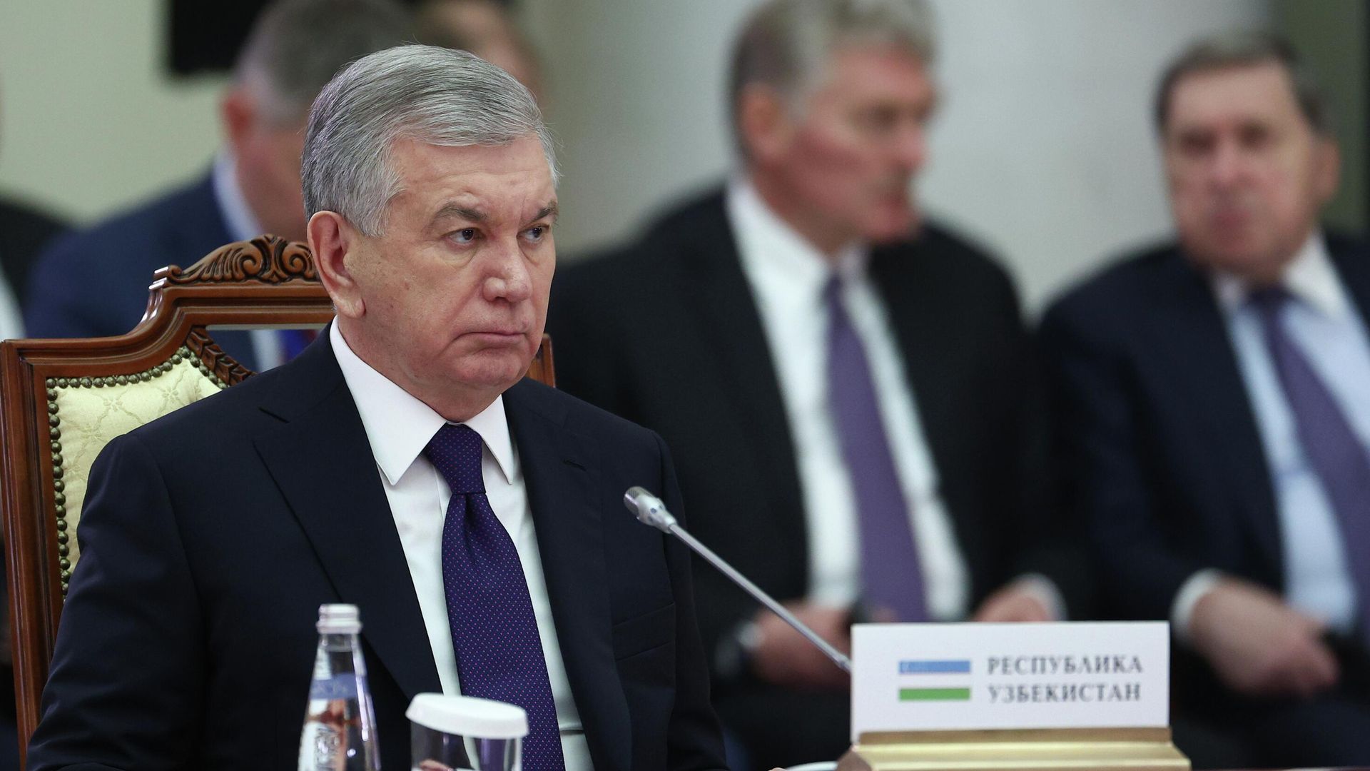 Президент Узбекистана Шавкат Мирзиёев на заседании Высшего Евразийского экономического совета в расширенном составе в Санкт-Петербурге Президент Узбекистана Шавкат Мирзиёев на заседании Высшего Евразийского экономического совета в расширенном составе в Санкт-Петербурге - РИА Новости, 1920, 21.12.2025