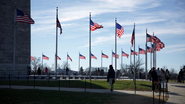 Флаги США в Вашингтоне