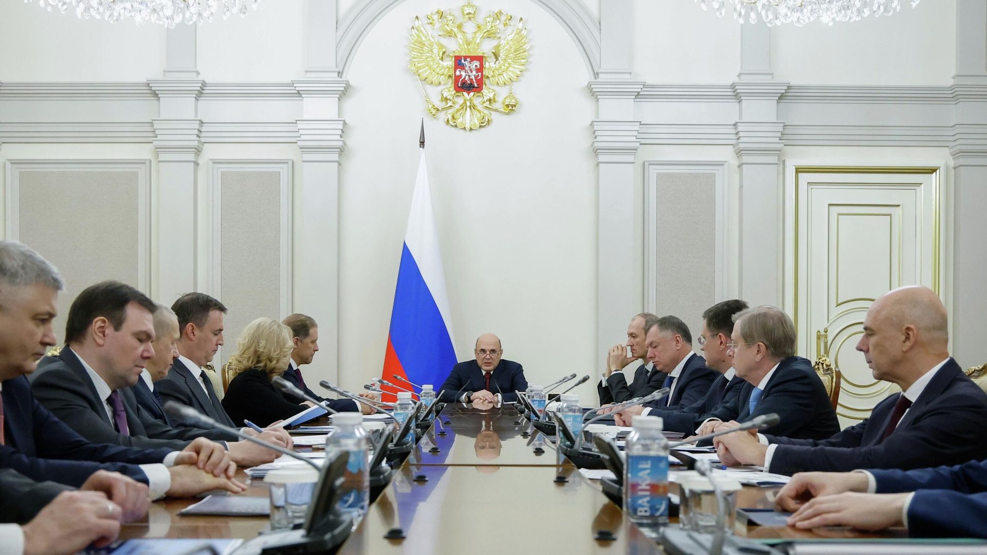 Председатель правительства РФ Михаил Мишустин проводит совещание с вице-премьерами РФ. 22 декабря 2025 - РИА Новости, 1920, 22.12.2025