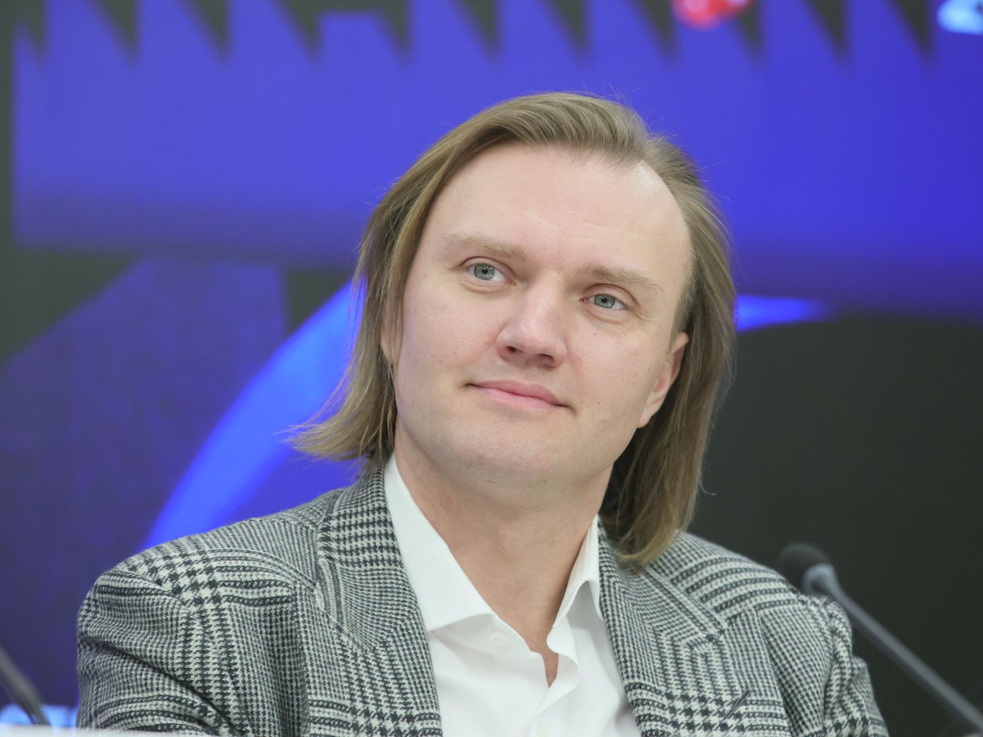 Руководитель национального театра Золотое кольцо Григорий Кадышев Руководитель национального театра Золотое кольцо Григорий Кадышев - РИА Новости, 1920, 23.12.2025