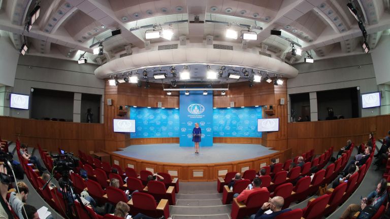 Официальный представитель Министерства иностранных дел России Мария Захарова во время брифинга в Москве Официальный представитель Министерства иностранных дел России Мария Захарова во время брифинга в Москве