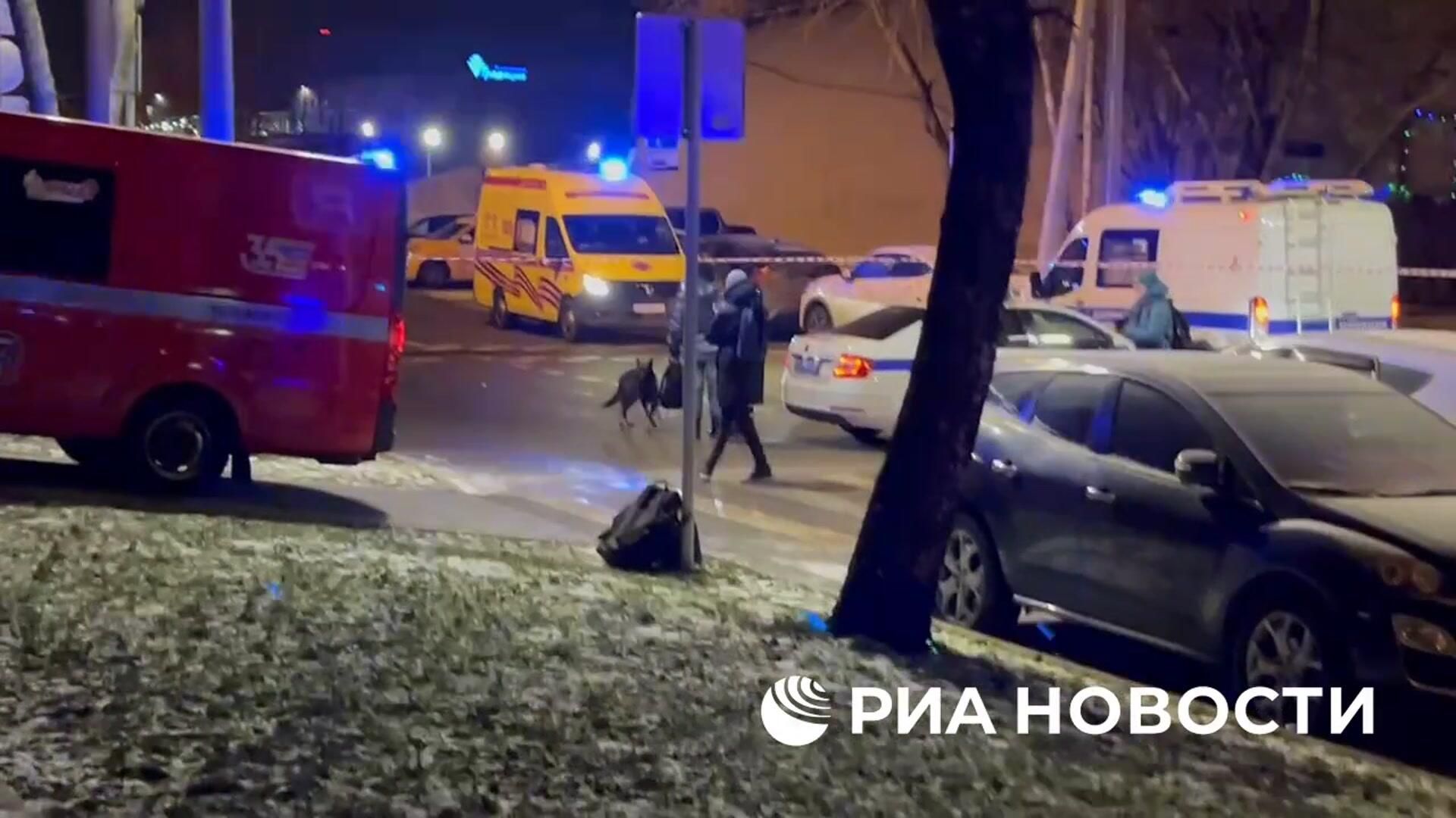 Место ЧП на юге Москвы, где погибли два сотрудника ДПС Место ЧП на юге Москвы, где погибли два сотрудника ДПС - РИА Новости, 1920, 24.12.2025