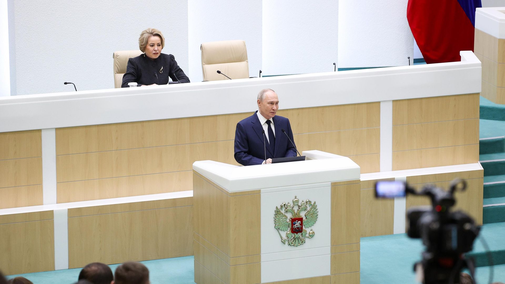 Президент РФ Владимир Путин выступает на пленарном заседании Совета Федерации РФ. 24 декабря 2025 Президент РФ Владимир Путин выступает на пленарном заседании Совета Федерации РФ. 24 декабря 2025 - РИА Новости, 1920, 24.12.2025