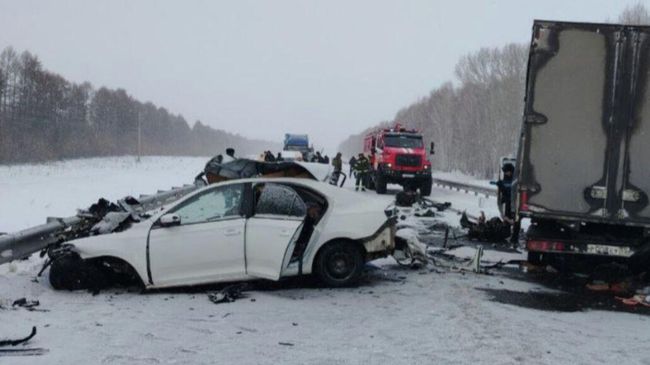  Последствия ДТП с Газелью в Кузбассе