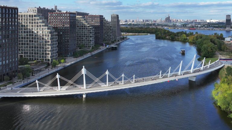 Велопешеходный мост через Нагатинский затон Велопешеходный мост через Нагатинский затон