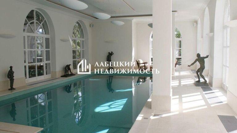 Особняк в поселке Внуково