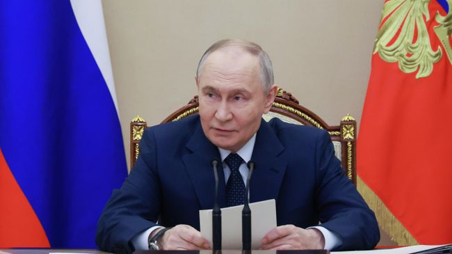 Путин на совещании по госпрограмме вооружения