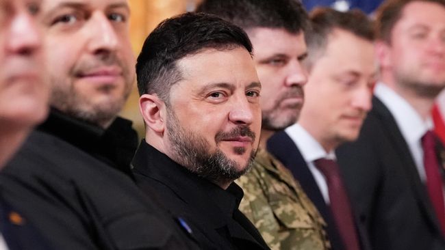 Владимир Зеленский во время встречи с Дональдом Трампом в Мар-а-Лаго во Флориде