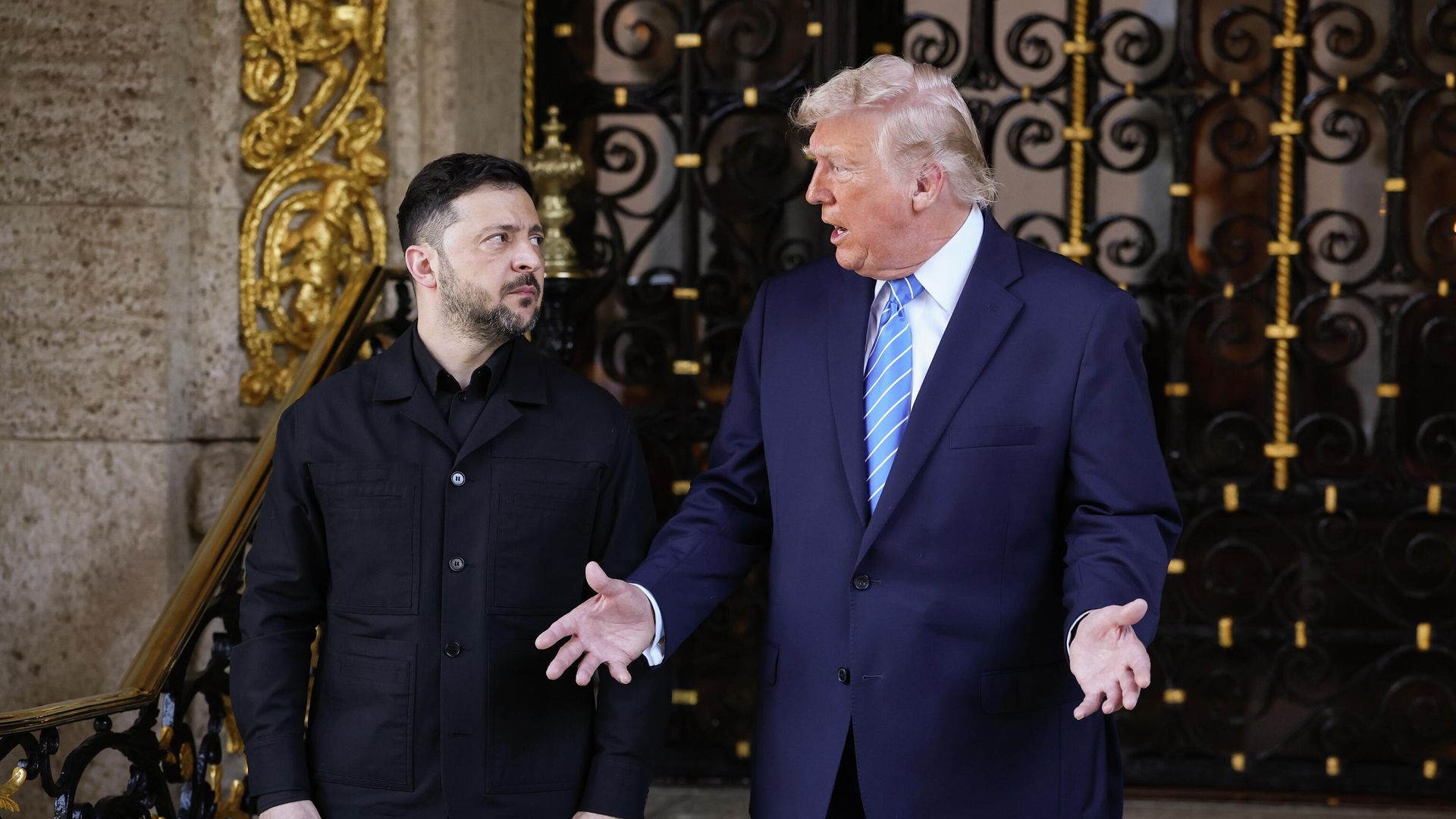 Дональд Трамп и Владимир Зеленский во время встречи в Мар-а-Лаго во Флориде. 28 декабря 2025 Дональд Трамп и Владимир Зеленский во время встречи в Мар-а-Лаго во Флориде. 28 декабря 2025 - РИА Новости, 1920, 28.12.2025