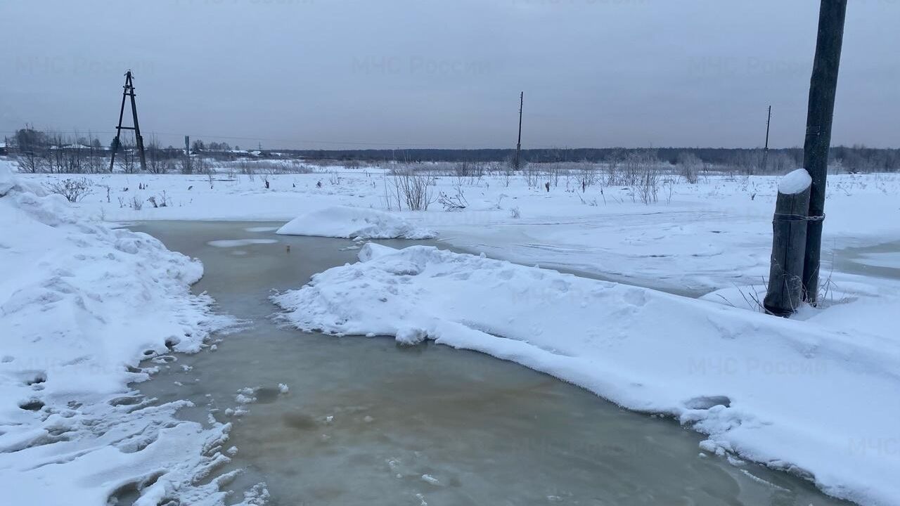Подъем уровня воды в реке Енисей в Красноярском крае Подъем уровня воды в реке Енисей в Красноярском крае - РИА Новости, 1920, 29.12.2025