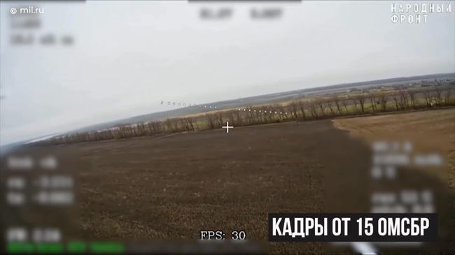 Кадры поражения танка Leopard 1A5 ВСУ расчетами FPV-дронов