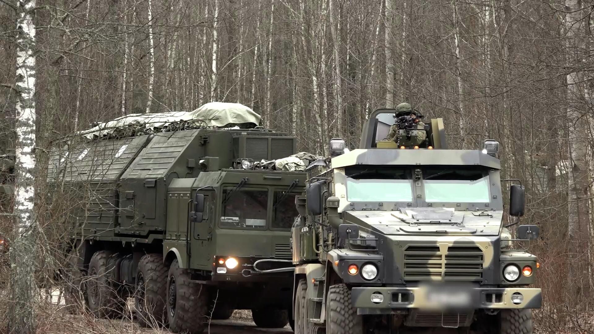 Заступление на боевое дежурство в Белоруссии ракетного комплекса Орешник Заступление на боевое дежурство в Белоруссии ракетного комплекса Орешник - РИА Новости, 1920, 30.12.2025