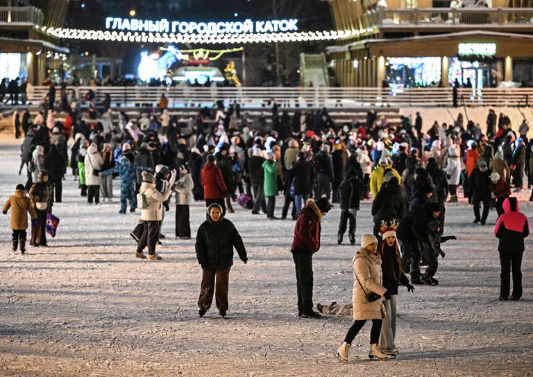 Празднование Нового года на катке в парке Черное озеро в Казани Празднование Нового года на катке в парке Черное озеро в Казани