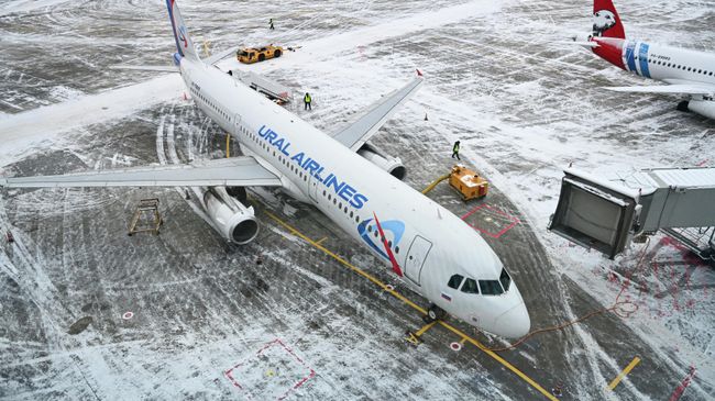 Самолет Airbus A321-231 авиакомпании Уральские Авиалинии