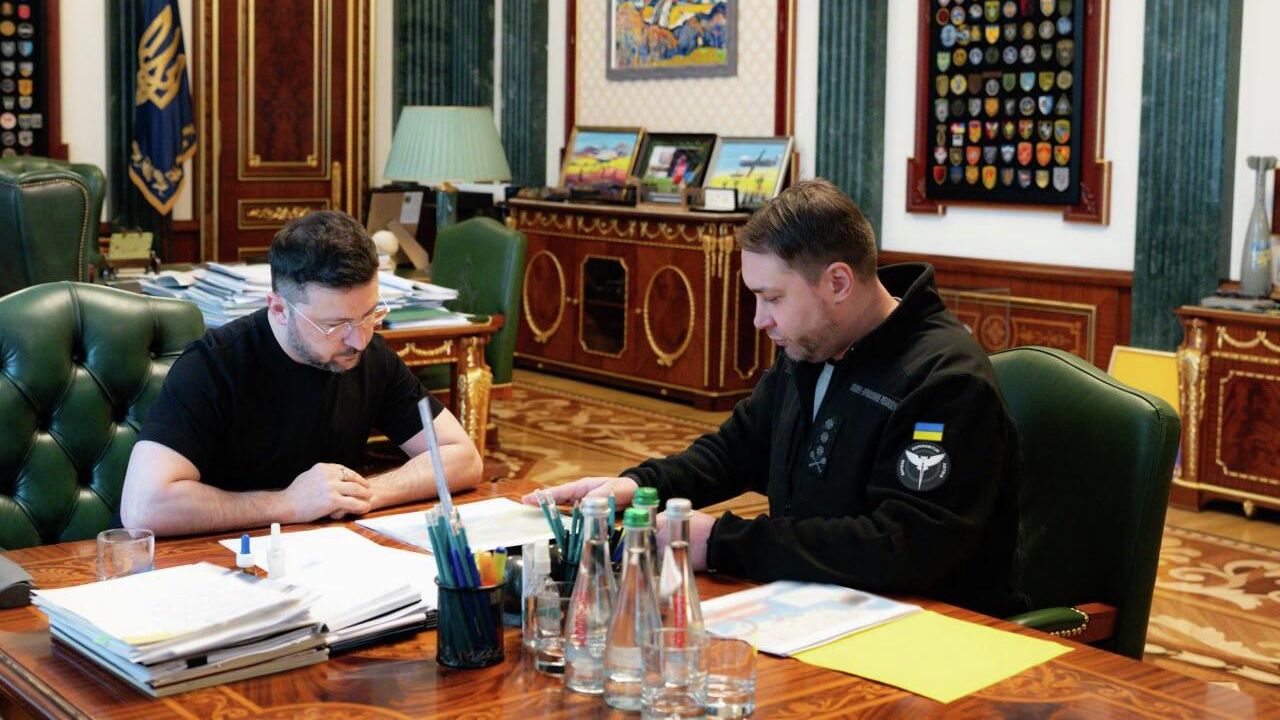 Владимир Зеленский назначил главу Главного управления разведки Минобороны Украины руководителем своего офиса Владимир Зеленский назначил главу Главного управления разведки Минобороны Украины руководителем своего офиса - РИА Новости, 1920, 02.01.2026