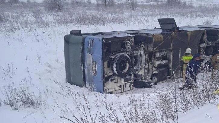 На месте ДТП с участием пассажирского автобуса в Тульской области - РИА Новости, 1920, 04.01.2026