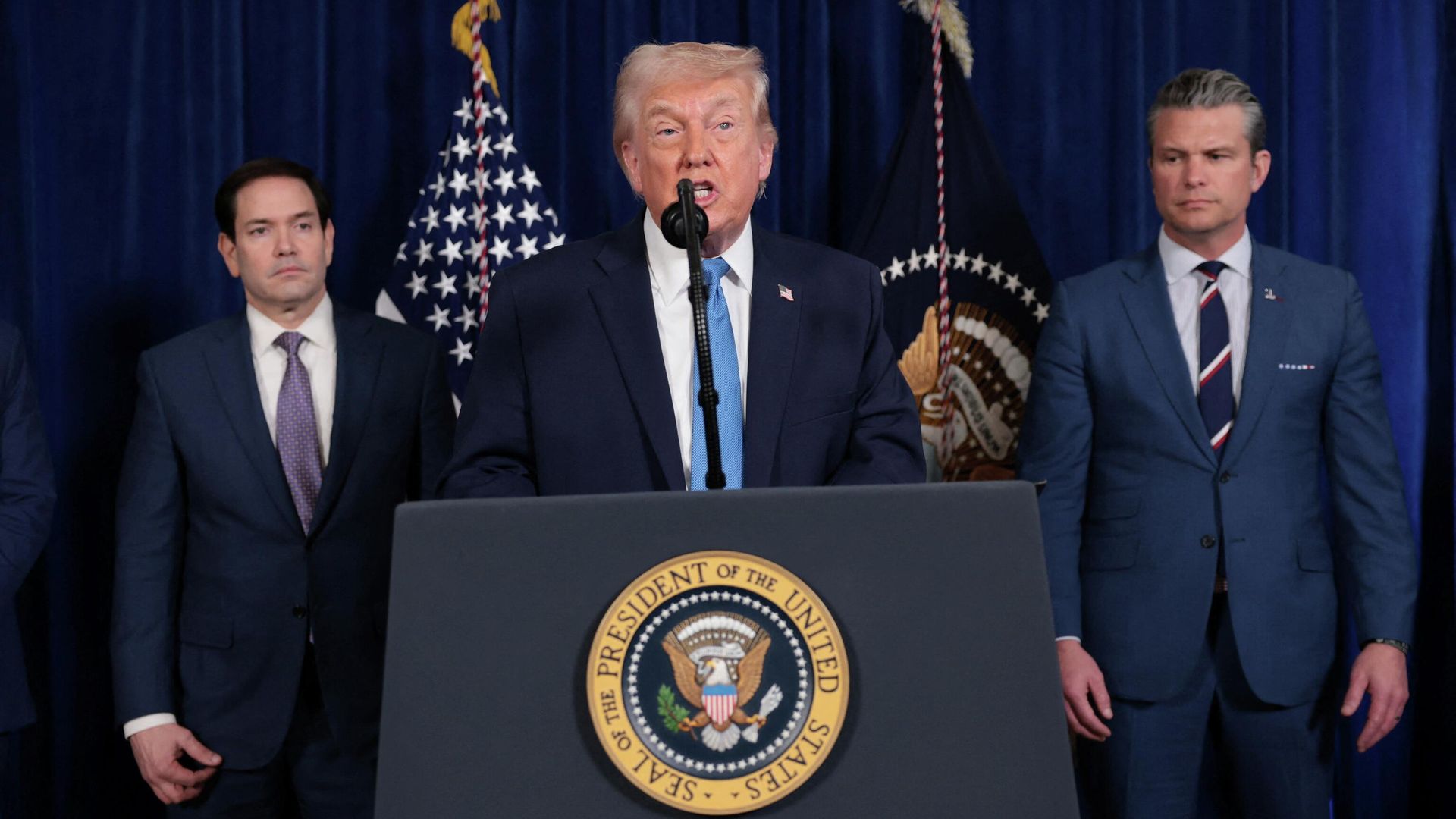 Президент США Дональд Трамп проводит пресс-конференцию после удара США по Венесуэле Президент США Дональд Трамп проводит пресс-конференцию после удара США по Венесуэле - РИА Новости, 1920, 03.01.2026