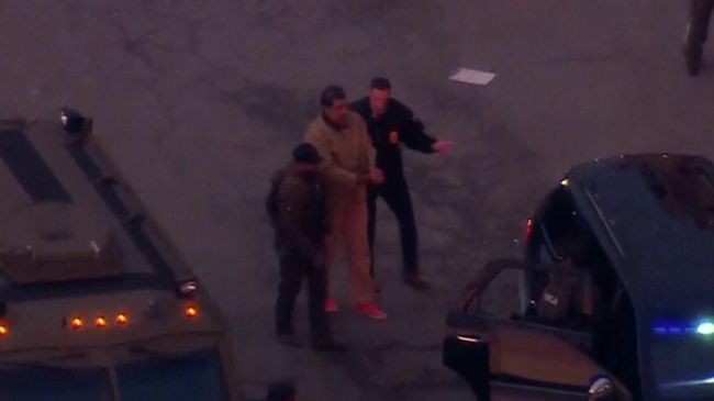 Мадуро под конвоем перевозят в суд Нью-Йорка