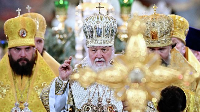Рождественское богосулжение в храме Христа Спасителя в Москве
