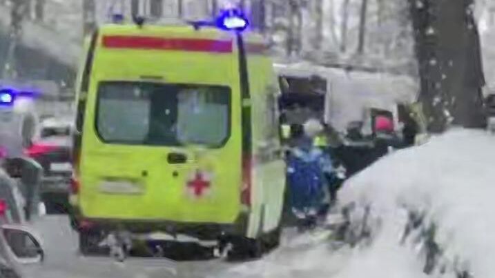ДТП с автобусом в Александровке ДТП с автобусом в Александровке - РИА Новости, 1920, 07.01.2026