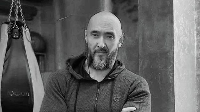 Казахстанский актер Мурат Бисембин