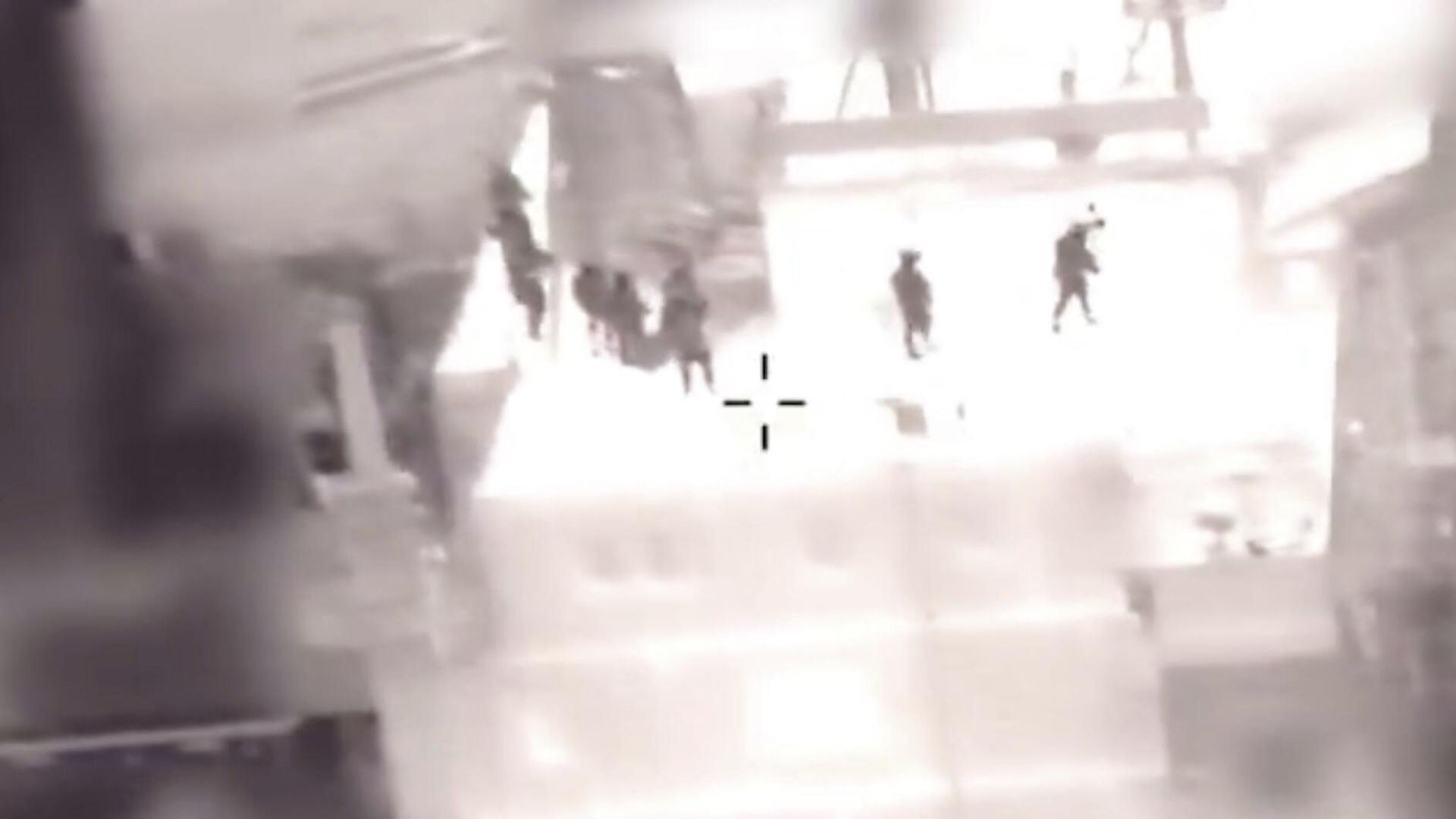 Морпехи США высадились на танкер Olina в Карибском море. Кадр видео - РИА Новости, 1920, 09.01.2026