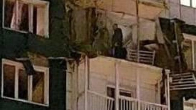 Поврежденный ударом беспилотника дом в Воронеже