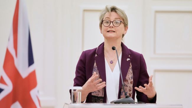 Министр иностранных дел Великобритании Иветт Купер