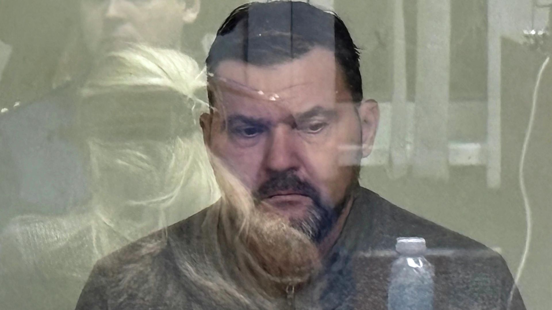 Главный врач Новокузнецкой больницы № 1 Виталий Херасков на заседании центрального районного суда Новокузнецка, 15 января 2026 года Главный врач Новокузнецкой больницы № 1 Виталий Херасков на заседании центрального районного суда Новокузнецка, 15 января 2026 года - РИА Новости, 1920, 15.01.2026