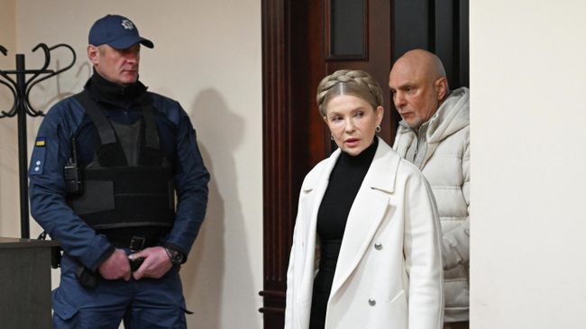 Юлия Тимошенко в суде Юлия Тимошенко в суде