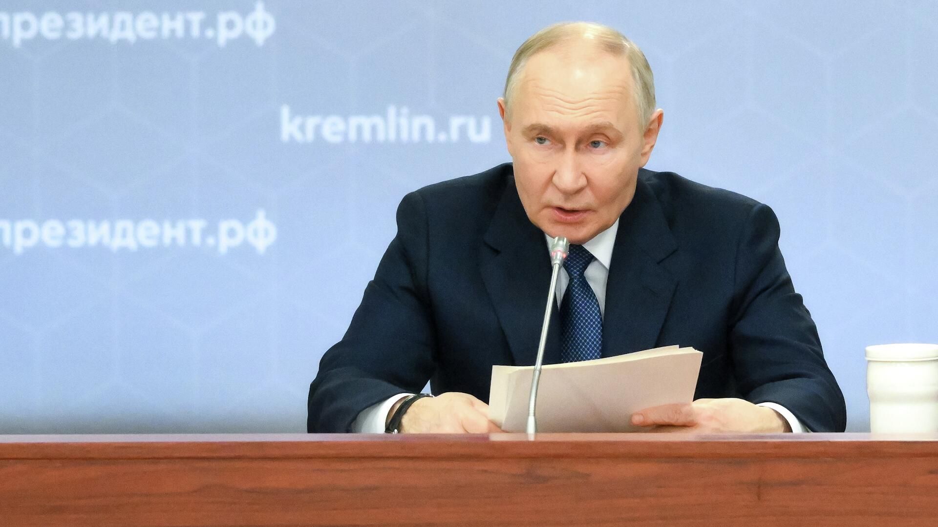Путин о привлечении ветеранов СВО к производству автономных систем - РИА Новости, 1920, 16.01.2026