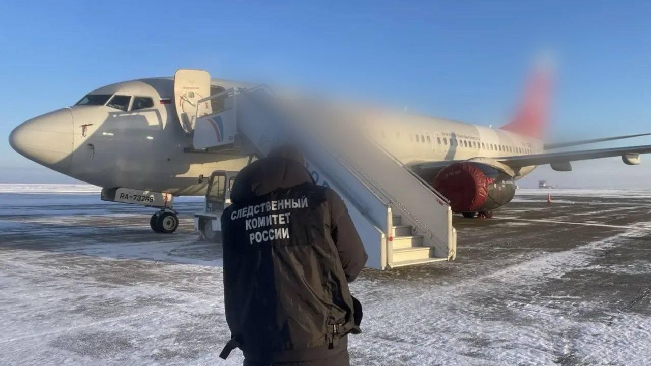 СК начал проверку после вынужденной посадки самолета в Барнауле СК начал проверку после вынужденной посадки самолета в Барнауле - РИА Новости, 1920, 18.01.2026