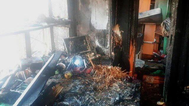 Пожар в десятиэтажном доме в Энгельсе, Саратовская область Пожар в десятиэтажном доме в Энгельсе, Саратовская область - РИА Новости, 1920, 19.01.2026
